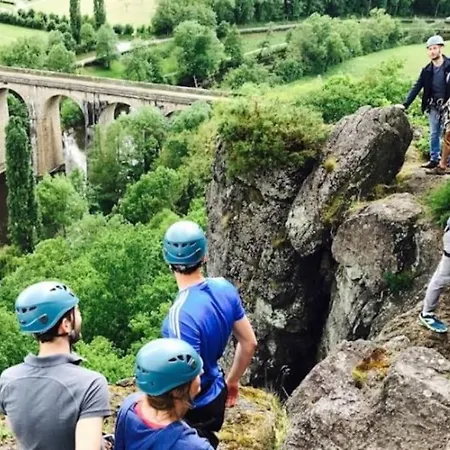 Studio équipé au sein d'une fermette Moncy